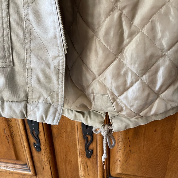 Glamsia Jacket - Picture 6 of 8